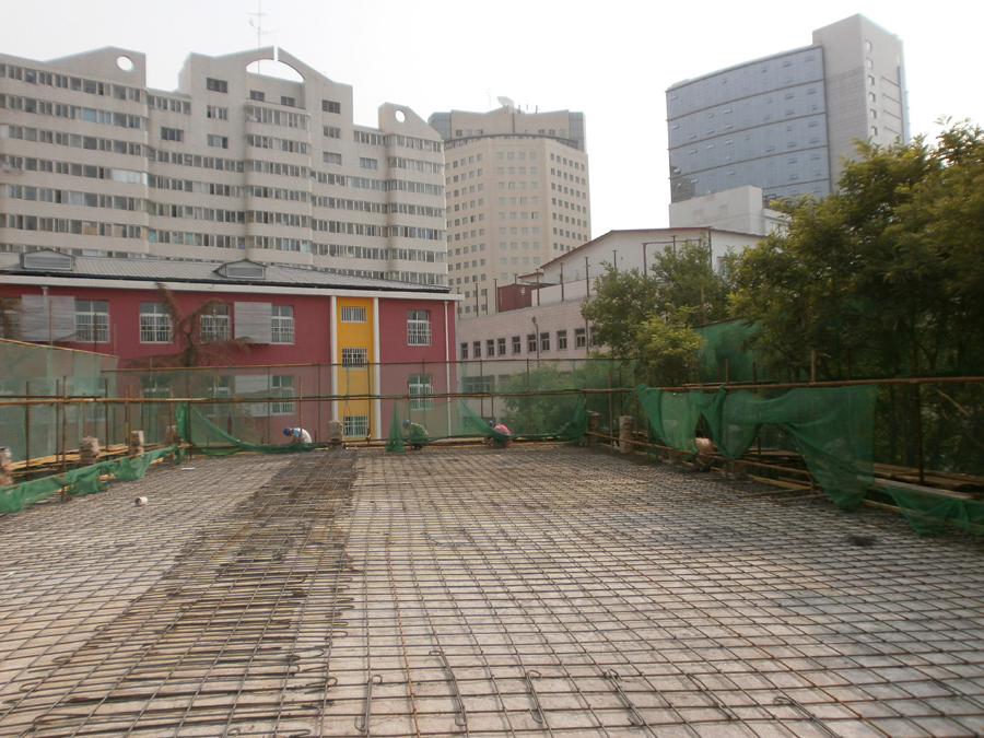 海淀区某小学教学楼加固